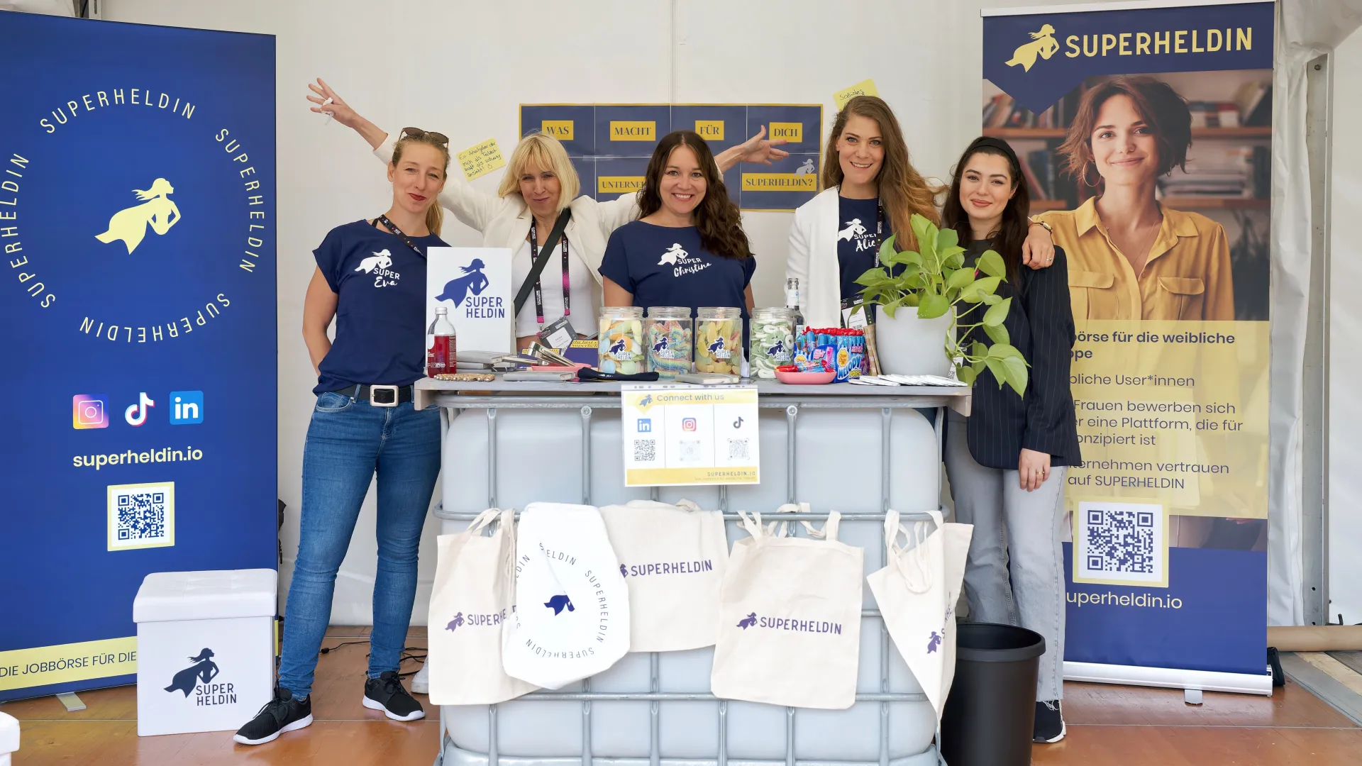 Das Team von Superheldin